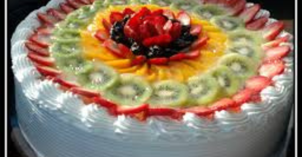 Torta de frutas tropicais